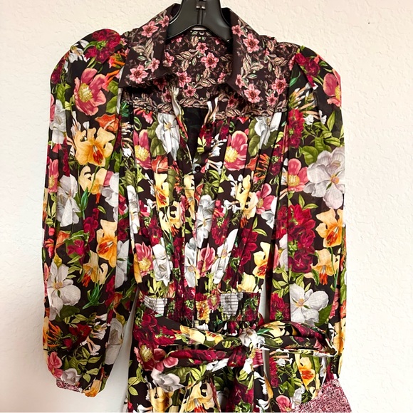 Alice + Olivia Tiffie Floral Print Dress - Picture 6 of 12